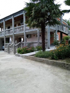 Tskaltubo Guesthouse Oda